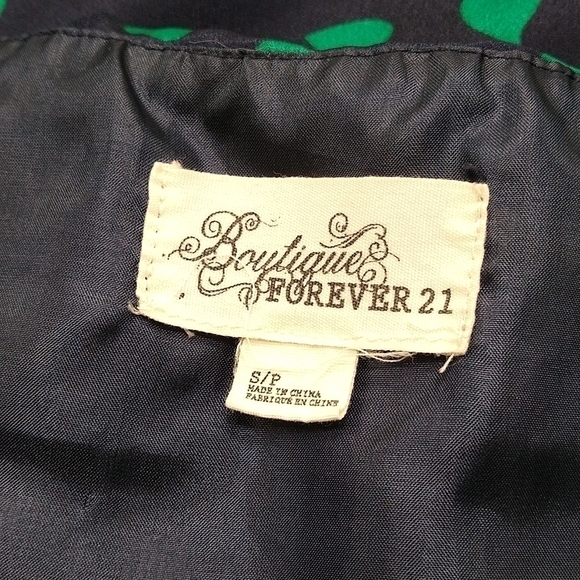 Forever 21 SZ Small Mini Dress Navy Blue with Green Hearts Flutter Cap Sleeve - Picture 8 of 10